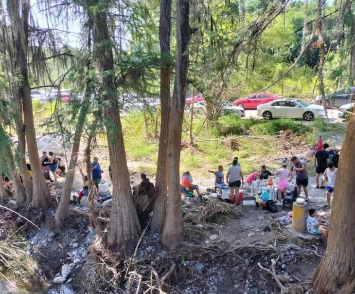 Saturan familias parajes del río Ramos